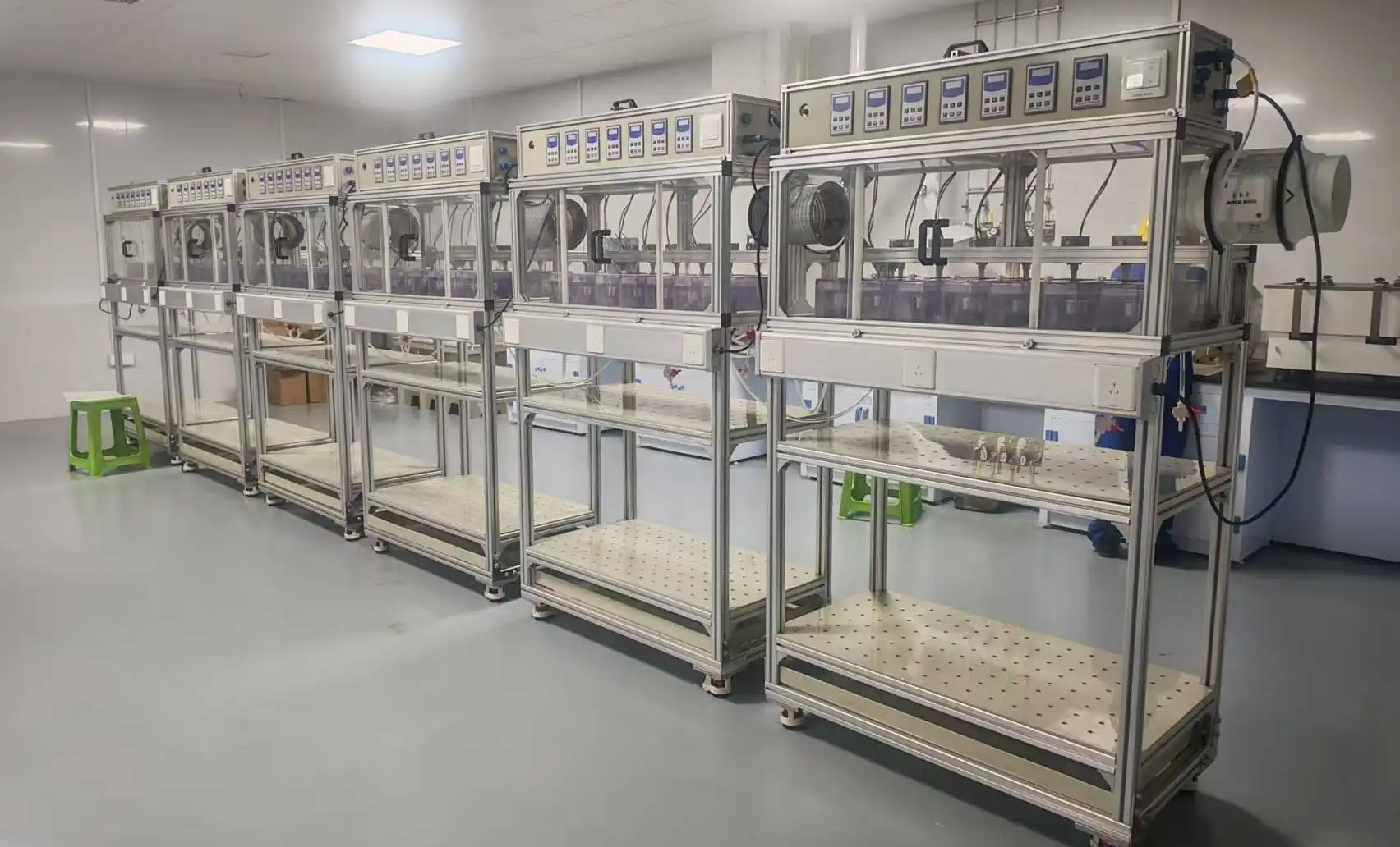 lab scale mixer settler