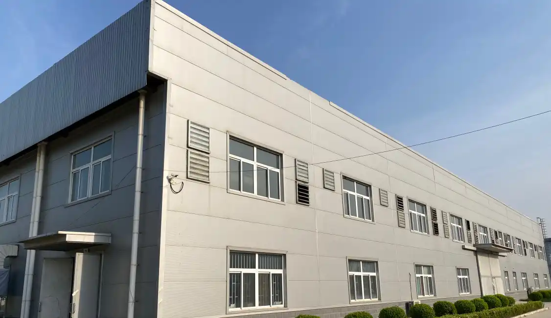 img-1126-651 img-1126-651