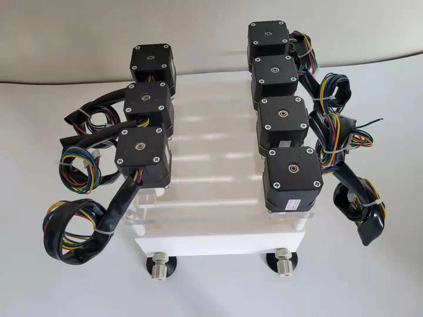 Lab scale mixer settlers Lab scale mixer settlers