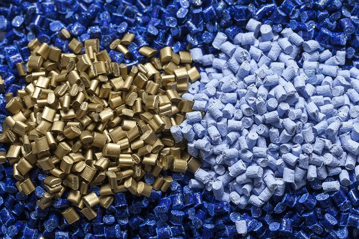 Lab scale mixer settlers Lab scale mixer settlers